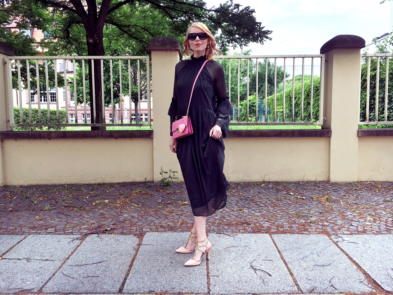 GREEN FRILLED MAXI DRESS & ROCKSTUD PUMPS