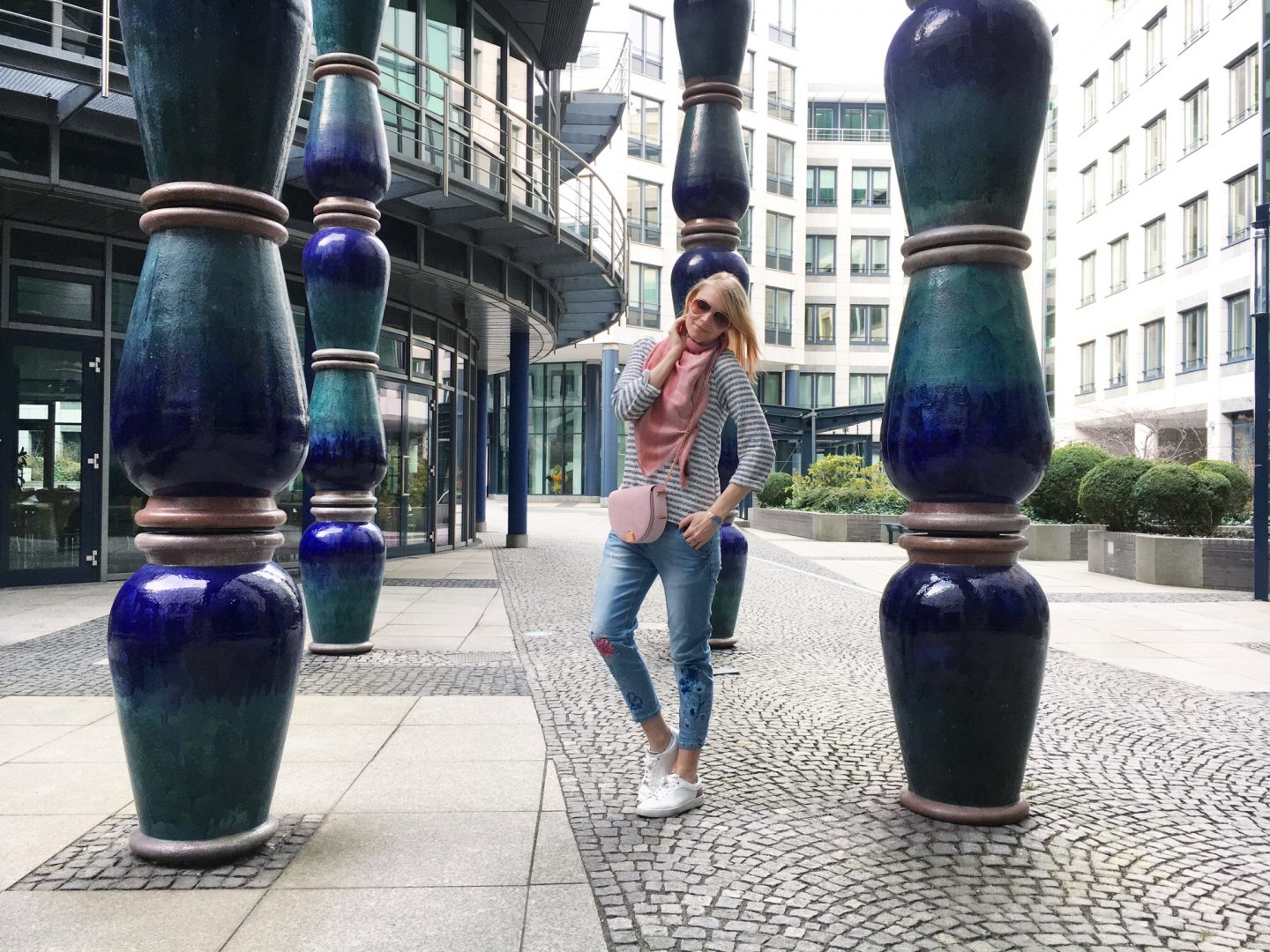 FLORAL BOYFRIEND JEANS & STYLE UPDATE