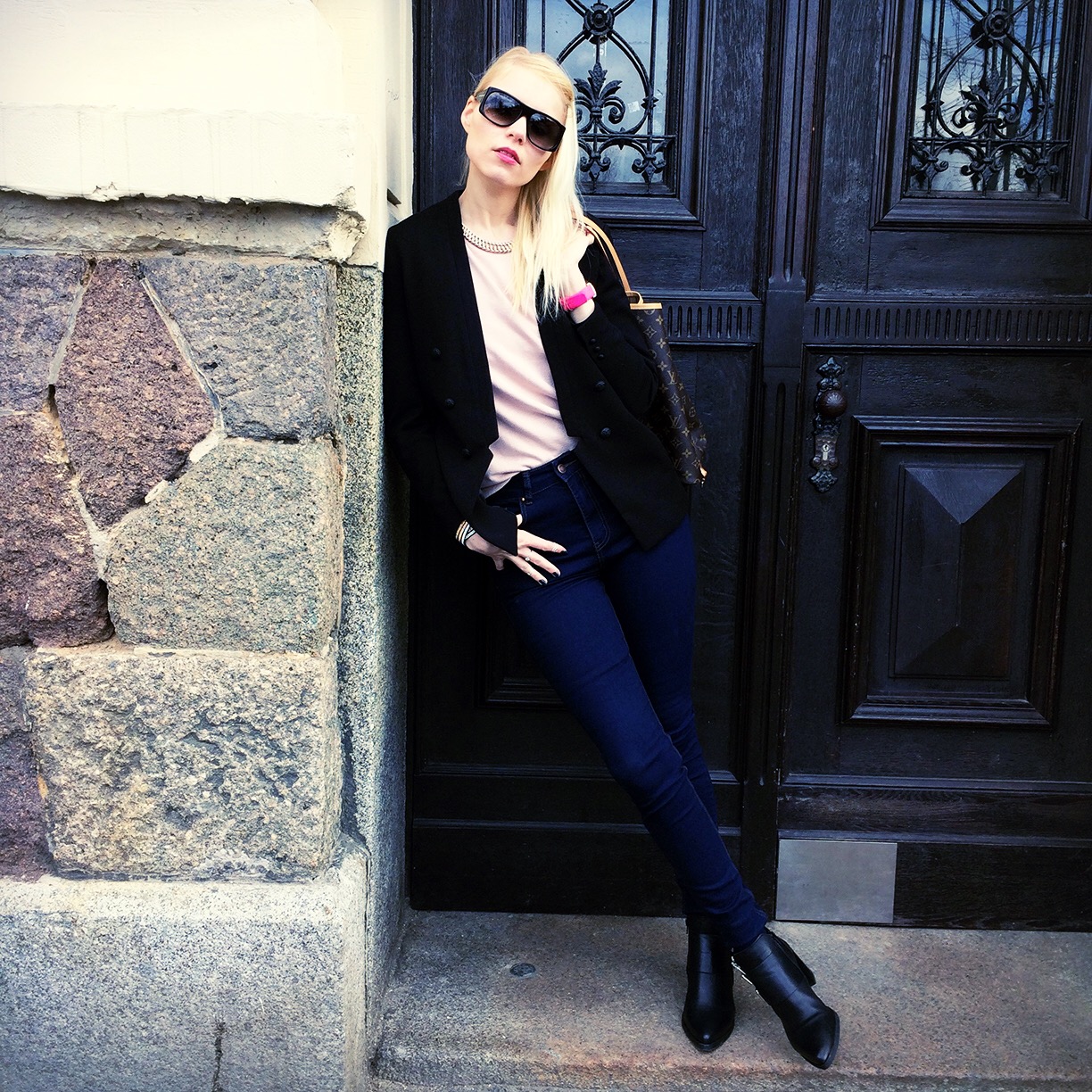 THE HIGH WAIST SKINNY